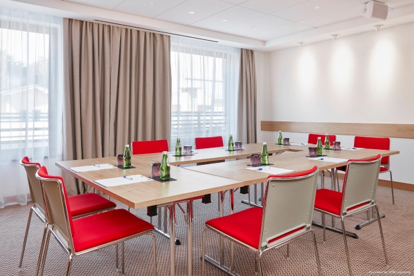 Holiday Inn Express BELGRADE - CITY (Belgrado)